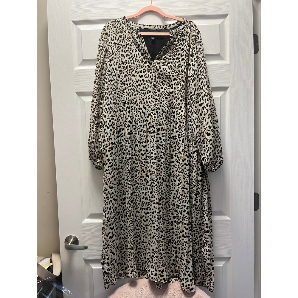 Banana Republic leopard print dress size L